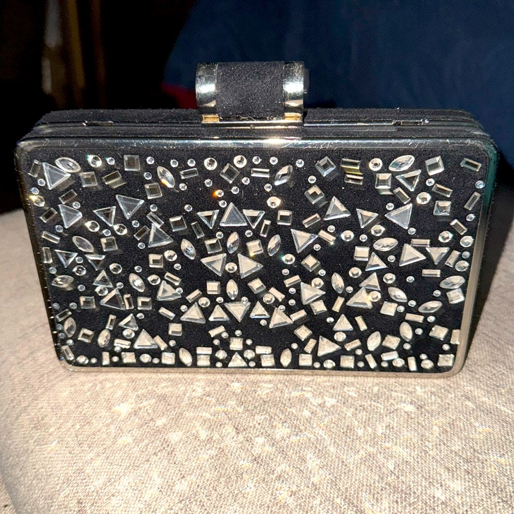 NWOT Beautiful INC Black and Silver Clutch w Shoulder Strap Front Glass Pieces